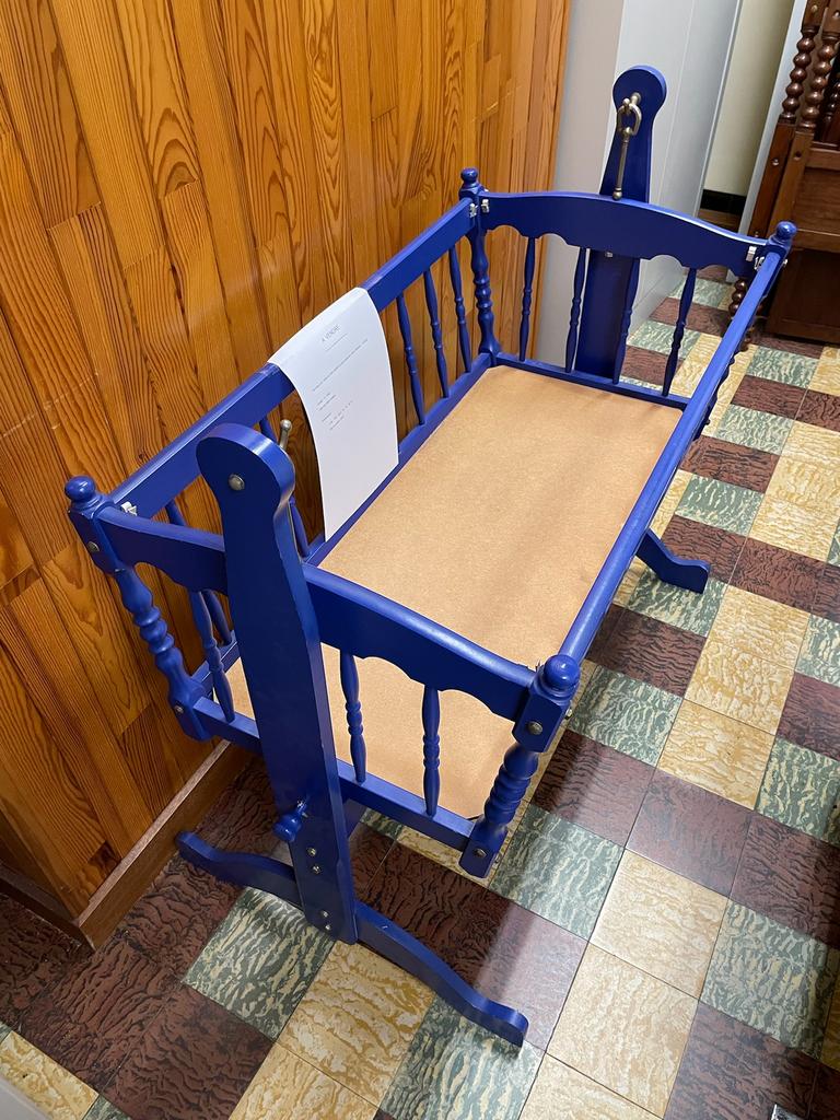 Babywieg, Ophalen, Zo goed als nieuw, Wieg