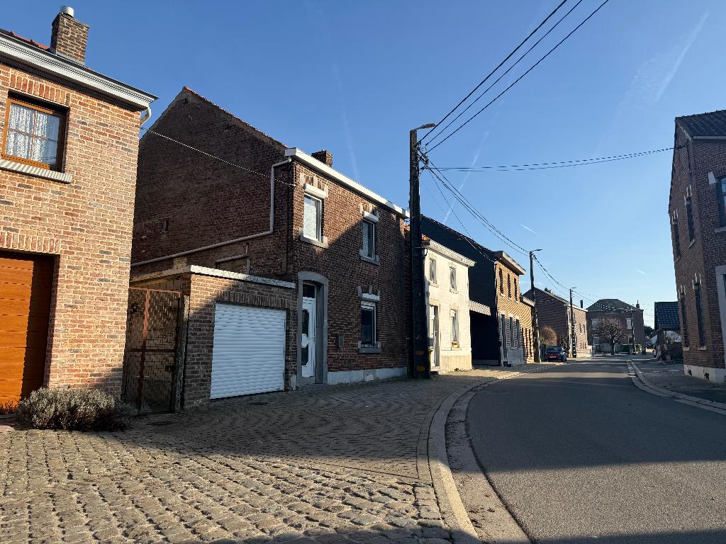 Maison à vendre 4ch-2sdb-jardin-piscine-pt garage-caves, 69534 kWh/an, 157 m², Faimes, Liège (ville)