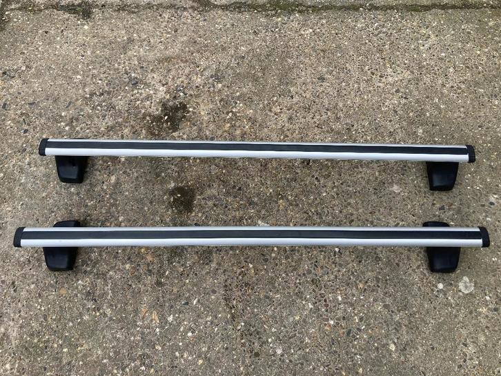 Thule aluminium dakdragers 127cm, Auto diversen, Dakdragers, Zo goed als nieuw, Ophalen