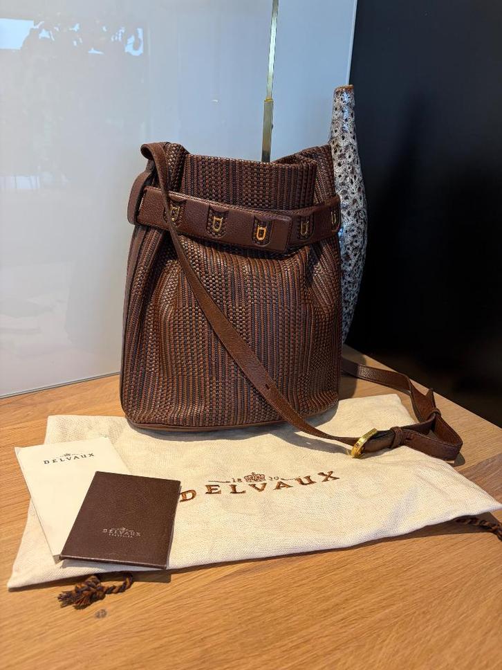 Delvaux Calicot toile de cuir, Handtassen en Accessoires, Tassen | Damestassen, Zo goed als nieuw, Schoudertasje, Bruin, Ophalen of Verzenden
