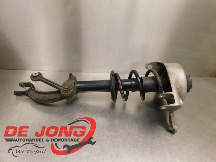 Barre amortisseur avant gauche d'un Audi A4, Autos : Pièces & Accessoires, Suspension & Châssis, Audi, Utilisé, 3 mois de garantie