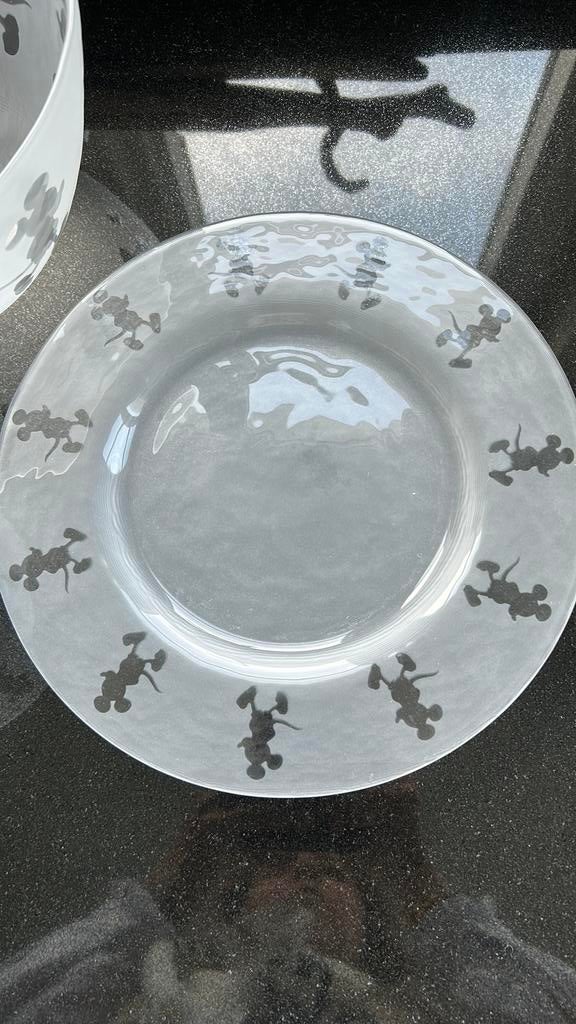 Assiette en verre et 3 bols Disney, Maison & Meubles, Cuisine | Couverts, Enlèvement, Comme neuf