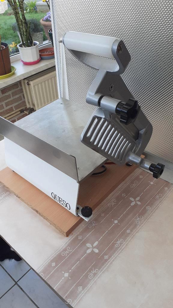 kaassnijder electrich  proffesioneel, Ophalen, Zo goed als nieuw