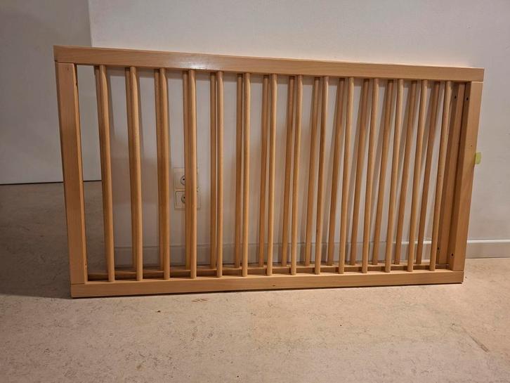 Baby bed pericles verstelbaar, Kinderen en Baby's, Kinderkamer | Bedden, Matras, Ophalen