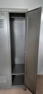 Armoire metal 3 portes, Maison & Meubles, Enlèvement, Utilisé, Métal, Plusieurs portes