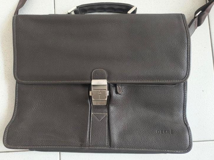 Serviette en cuir Degré, Bijoux, Sacs & Beauté, Sacs | Cartables, Cuir, Enlèvement ou Envoi