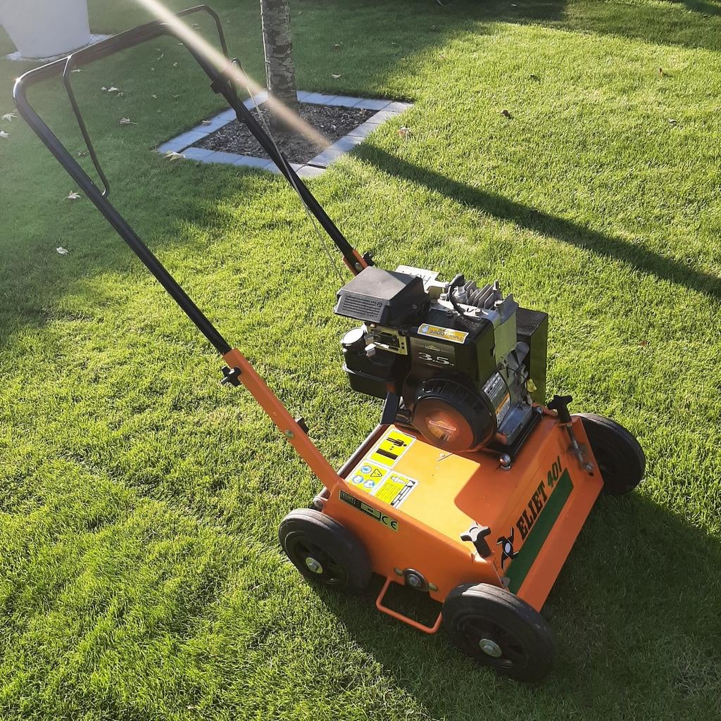 Verticuteermachine Eliet te huur, Ophalen