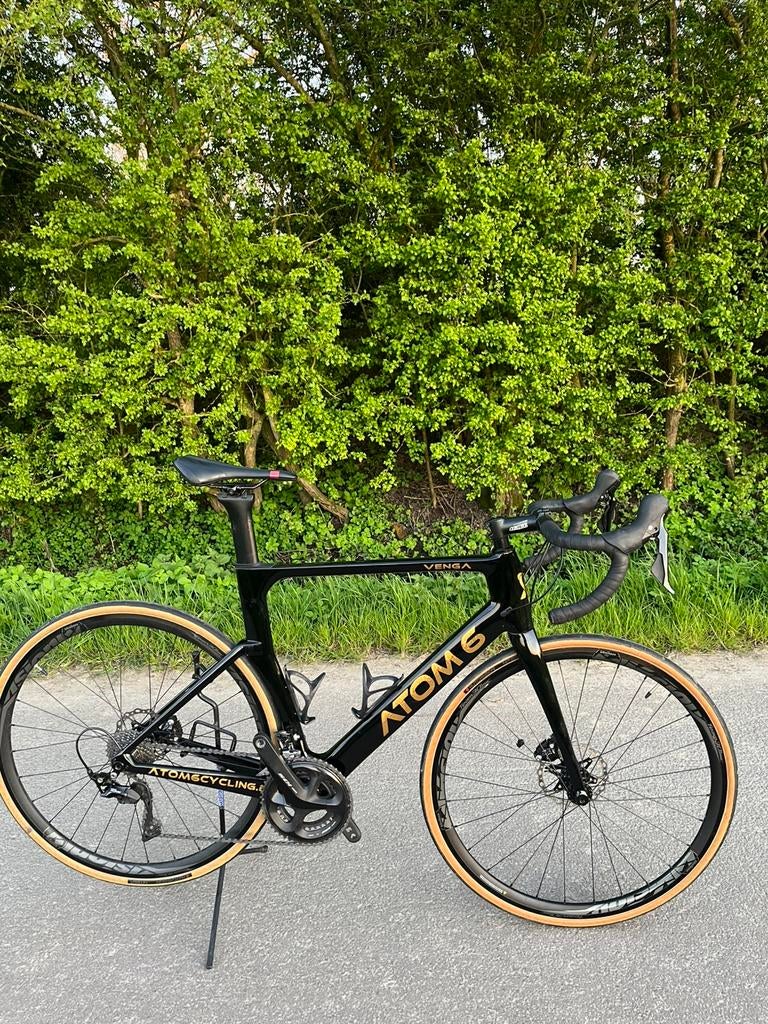 Carbon Aero Atom 6 Venga maat 54, Fietsen en Brommers, Ophalen, Zo goed als nieuw, Carbon