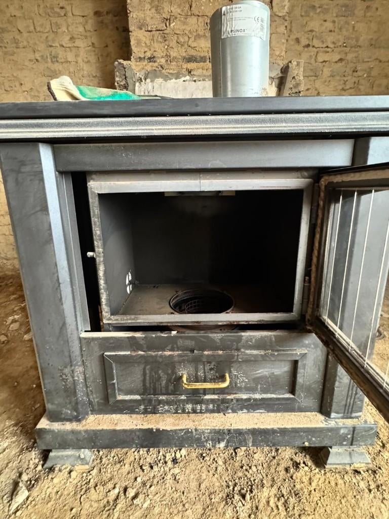 Mazout kachel, Enlèvement, Neuf, Autoportant