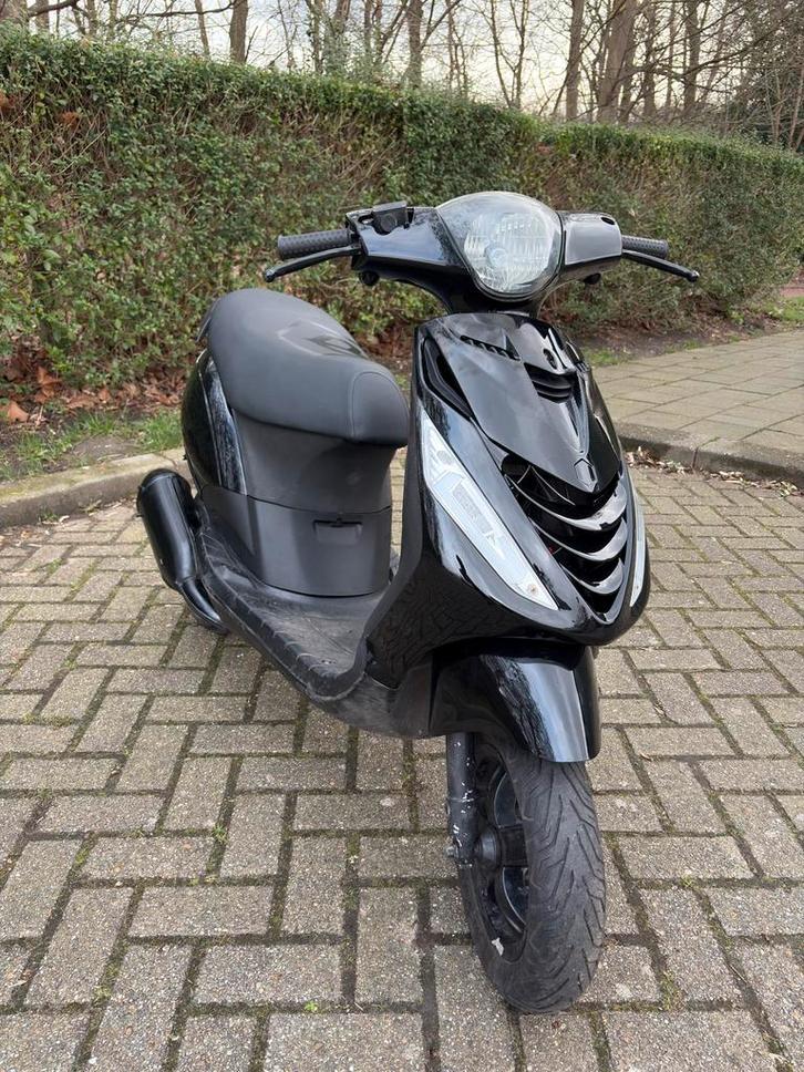 Piaggio zip 125cc 2t b klasse, Vélos & Vélomoteurs, Scooters | Piaggio, Comme neuf, Zip, Classe B (45 km/h), Essence, Enlèvement