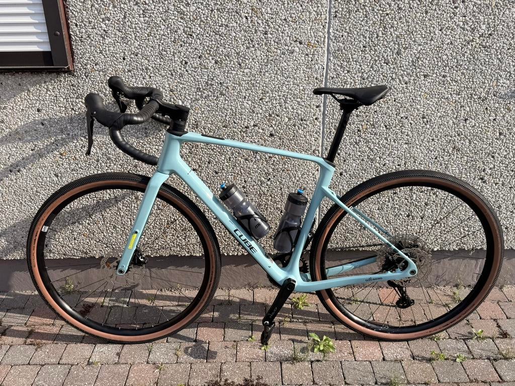 Cube nuroad c62 one  model 2025, Vélos & Vélomoteurs, Vélos | Vélos de course, Comme neuf, Femmes, Autres marques, 15 à 20 vitesses