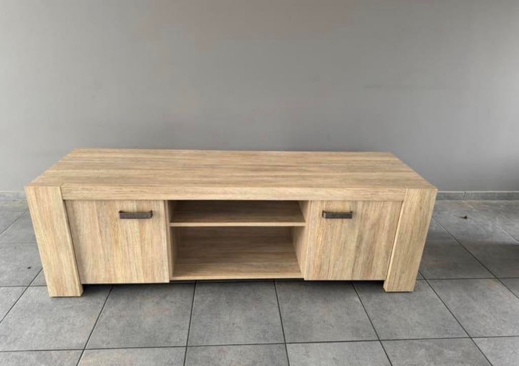 SALONTAFEL & TV KAST, Ophalen, Zo goed als nieuw