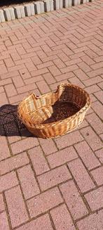 Rieten honden/poezen mand, Ophalen