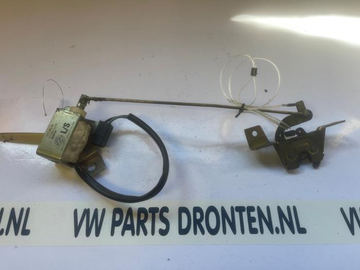 Cabriodak vergrendelslot van een Alfa Romeo Spider, Gebruikt, -, -, Ophalen of Verzenden