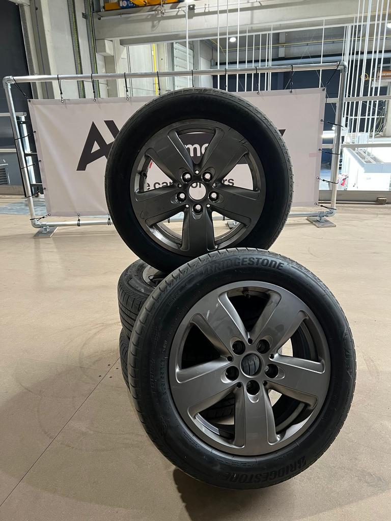 complete zomerset Bmw serie 1 205/55R16  4-6mm, Autos : Pièces & Accessoires, Pneus & Jantes, Pneus et Jantes, -, 16 pouces, Véhicule de tourisme