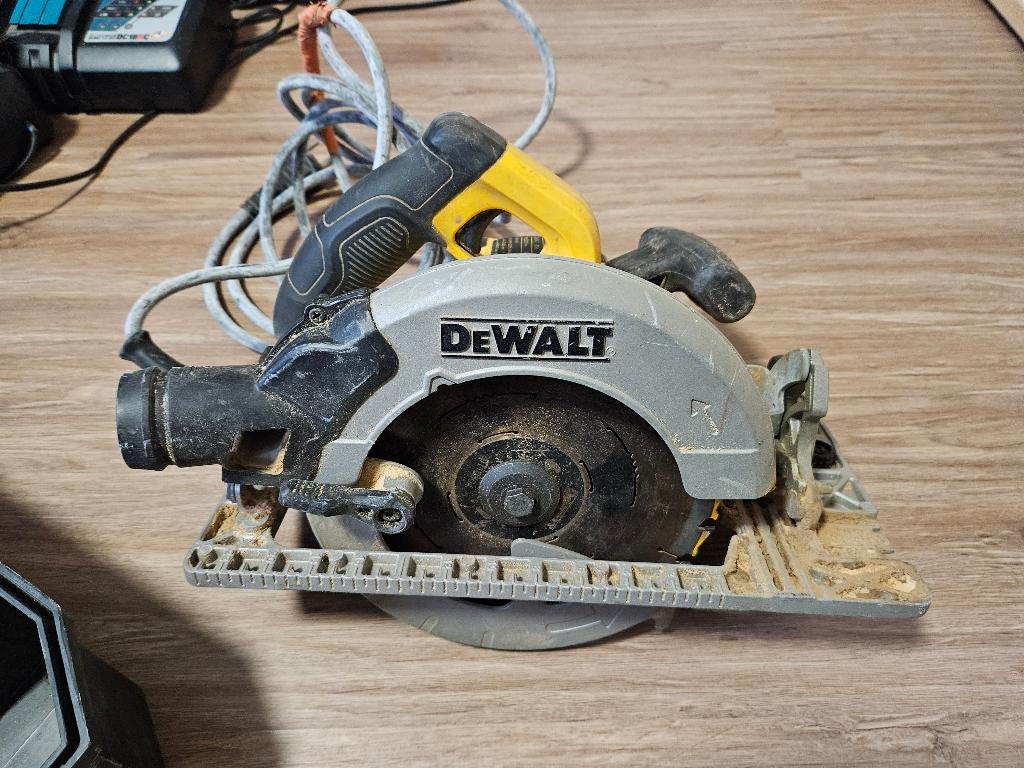 Scie circulaire DeWalt, 1600 W, 190 mm, Bricolage & Construction, Enlèvement, Comme neuf, Scie circulaire, Dewalt