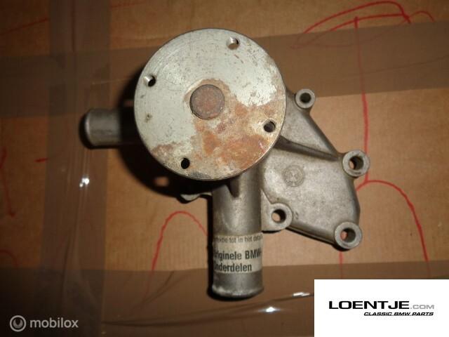 Waterpomp BMW 5-serie E12 m10 520i 2002tii 2000tii, Enlèvement ou Envoi, Utilisé, BMW, BMW