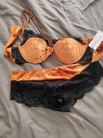 Nieuw lingeriesetje van fluweel en kant, maat 3XL, Kleding | Dames, Ondergoed en Lingerie, Ophalen of Verzenden, Setje