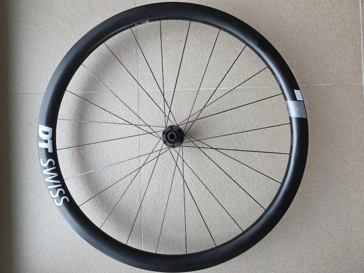 DT Swiss, ERC 1400 dicut 35 (Carbon), Fietsen en Brommers, Fietsonderdelen, Zo goed als nieuw, Racefiets, Wiel, Ophalen