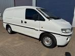 Hyundai H200 (bj 2006), Auto's, Bestelwagens en Lichte vracht, Gebruikt, 2497 cc, Wit, Bedrijf