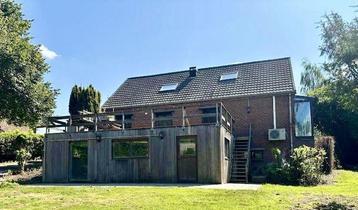 Ardennes, villa, bijgebouw, tuin, terrassen, garage disponible aux enchères