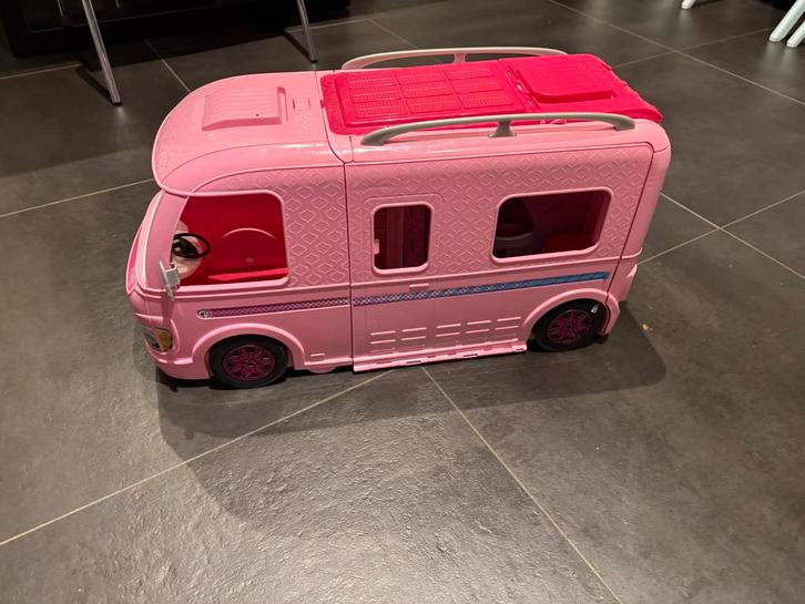 Barbie Droomcamper speelset, Kinderen en Baby's, Speelgoed |Speelgoedvoertuigen, Zo goed als nieuw, Ophalen