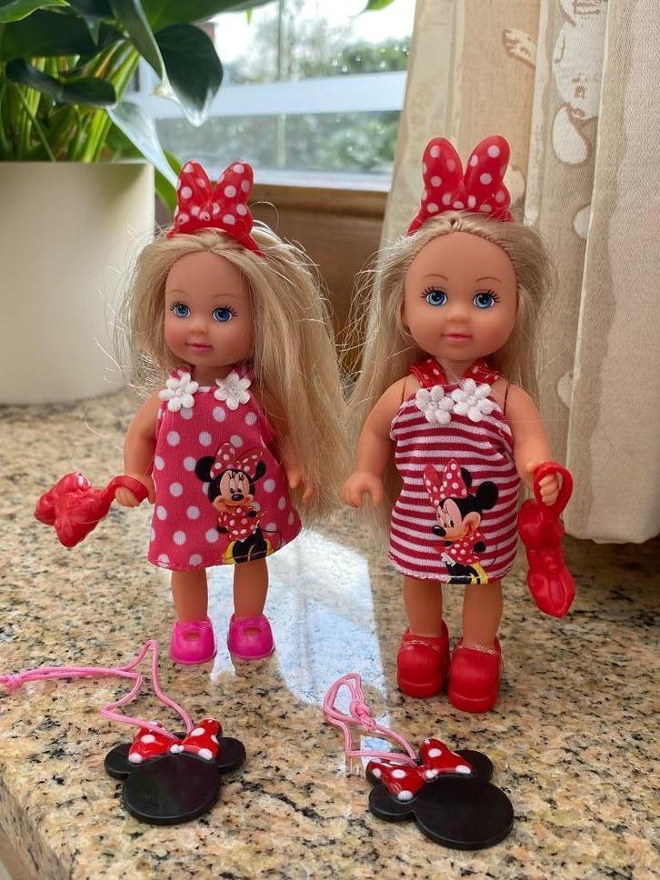 Leuk poppensetje met toebehoren., Kinderen en Baby's, Speelgoed | Poppen, Zo goed als nieuw, Overige typen, Ophalen