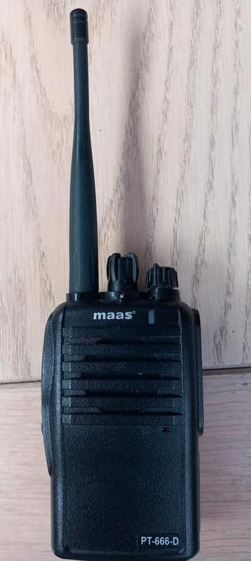 te koop: 10 walkie talkies MAAS pt-666-d  beschikbaar voor biedingen