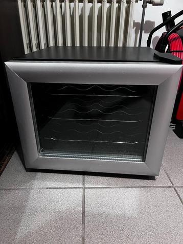 Wijnfrigo, Ophalen, Zonder vriesvak, Minder dan 85 cm, 45 tot 60 cm