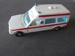 corgi Mercedes 2500 Ambulance, Hobby en Vrije tijd, Modelauto's | 1:32, Corgi, Gebruikt, Auto, Verzenden