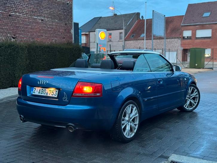 Audi A4 1,8 benzine BLANCO gekeurd vvk, euro4, FULL OPT, Auto's, Audi, Bedrijf, A4, Centrale vergrendeling, Benzine, Euro 4, Berline