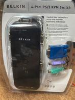 Belkin 4 port KVM switch Nieuw met kabels., Computers en Software, Ophalen, Nieuw