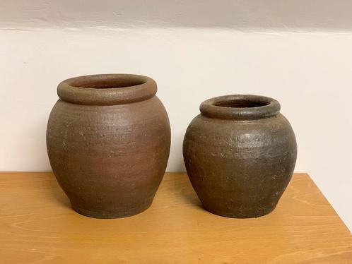 Antieke potten | 2, Antiquités & Art, Antiquités | Céramique & Poterie, Enlèvement ou Envoi