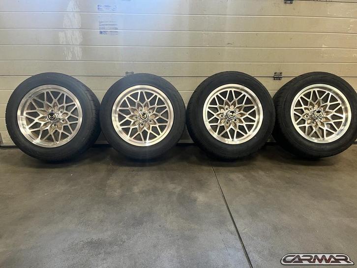 17'' Pontiac Firebird wielen 70/81 Snowflake + Nitto banden, Auto-onderdelen, Banden en Velgen, Banden en Velgen, Zomerbanden