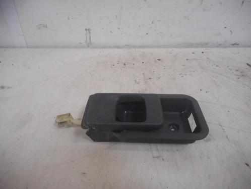 PORTIERGREEP BINNEN RECHTS VOOR Volvo 440 (01-1988/12-1996), Auto-onderdelen, Carrosserie, Volvo, Voor, Rechts, Gebruikt