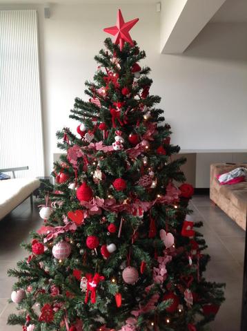 +200 boules/décorations rouges incassables pour sapin Noël