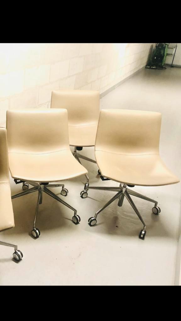 ARPER Catifa Sensit 4 chaises de bureau, Maison & Meubles, Chaises de bureau, Beige, Ergonomique, Enlèvement