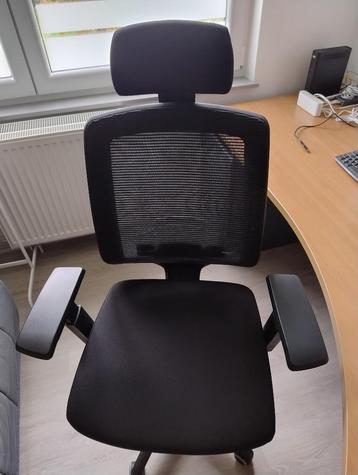 Chaise de bureau  beschikbaar voor biedingen