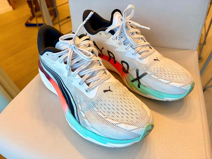 Chaussures de running Puma Velocity Nitro 4 – très bon état, Vêtements | Hommes, Chaussures, Comme neuf, Chaussures de sport, Blanc