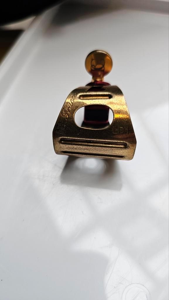 Ligature BG duo LD1, Verzamelen, Speldjes, Pins en Buttons, Ophalen of Verzenden