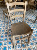 11 tables 80cm 60cm et 24 chaises livre à partir fin juin, Maison & Meubles, Chaises, Comme neuf