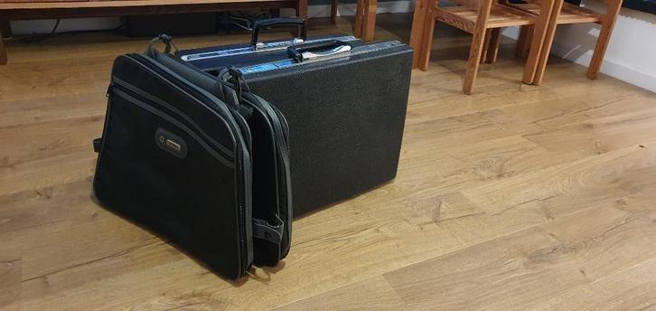 Samsonite vintage reisset (aktentas met zadeltas), Handtassen en Accessoires, Koffers, Gebruikt, Hard kunststof, Minder dan 50 cm