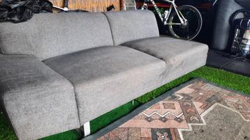 Sofa 2 zit  beschikbaar voor biedingen