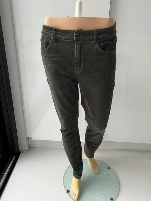 massimo dutti 38, Kleding | Dames, Broeken en Pantalons, Zo goed als nieuw, Maat 38/40 (M), Overige kleuren, Lang, Ophalen of Verzenden