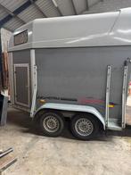 trailer Hotra met zadelkamer voor 2 paarden, Dieren en Toebehoren, Paarden en Pony's | Trailers en Aanhangwagens, Ophalen, Gebruikt
