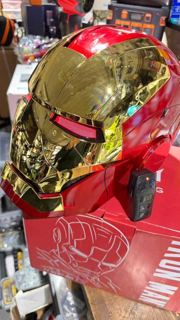Iron-Man Mask / LED-Verlichting /  Multi-Chip…., Motos, Vêtements | Casques de moto, Enfants, Enlèvement ou Envoi