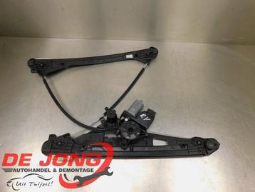 Ruitmechaniek 4Deurs rechts-voor van een Peugeot 3008 beschikbaar voor biedingen