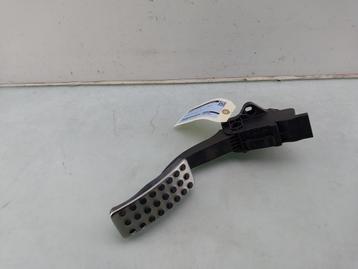 GASPEDAAL B (W246) (|A2463001604|A2463001404|) beschikbaar voor biedingen