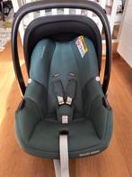 Autostoel Maxi-Cosi Cabriofix i-size met verkleinkussen, Kinderen en Baby's, Autostoeltjes, Ophalen, Zo goed als nieuw, Maxi-Cosi