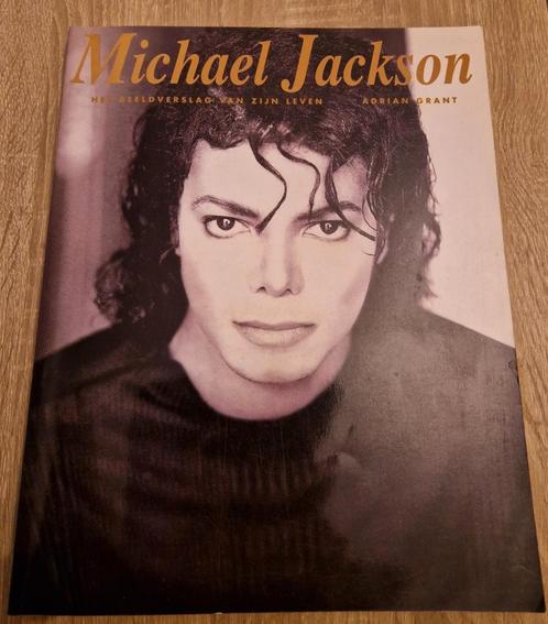 Michael Jackson. Beeldverslag van zijn leven., Livres, Musique, Comme neuf, Enlèvement ou Envoi